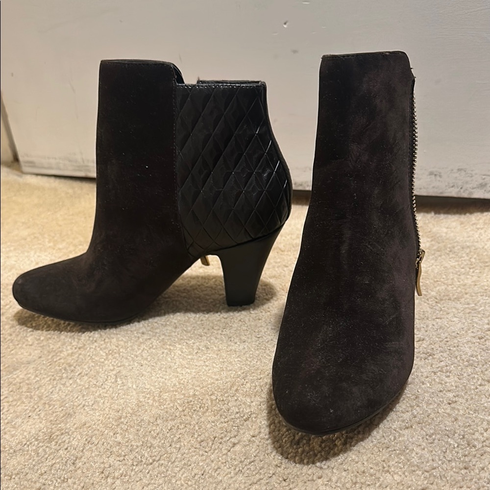BCBG brown suede Quilted Ankle Boots - Picture 1 of 6